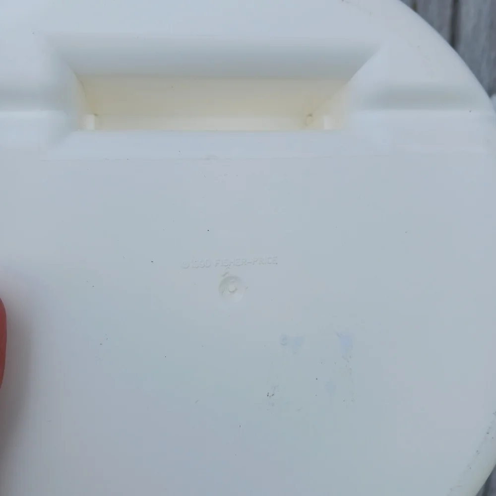 1990 Fisher Price Baby‎ Feeding Dish W/Lid Vintage Yellow/White Microwaveable